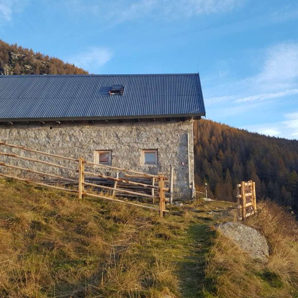 Gorza S.r.l. - Realizzazioni - Staccionata modello trentino